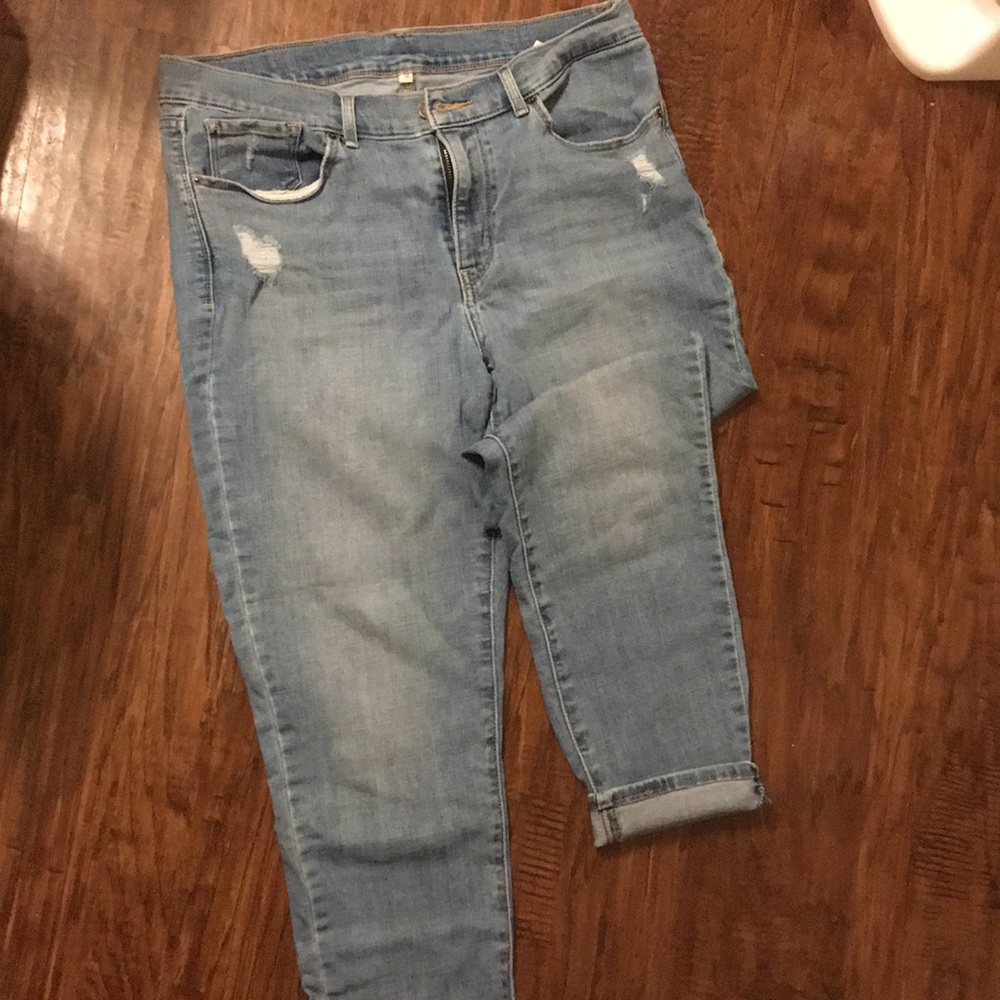Levi ankle jeans